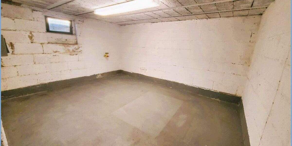 Einfamilienhaus Frechen Bachem - 7 Zimmer, 129 m&sup2;, 450.000&euro; | Angebot:25772495