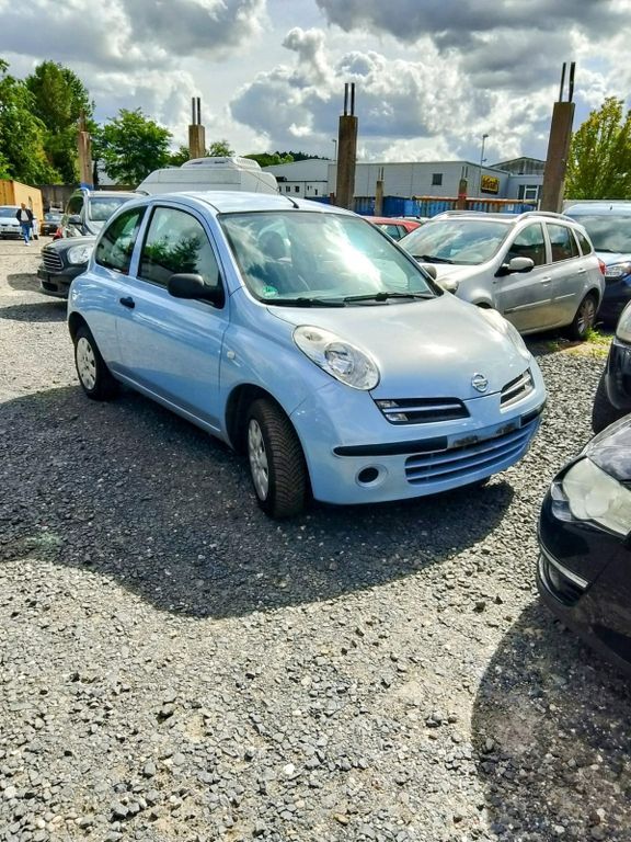 Nissan Micra 236.000 km 1.100 € Bonn 53229