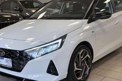 Hyundai i20 12.728 km 15.740 € Bonn 53227