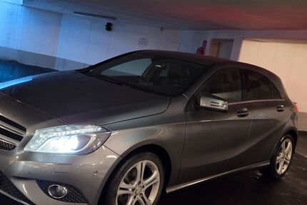Mercedes-Benz A 180 192.500 km 7.700 &euro; Bonn 53125
