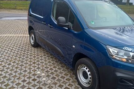 Citroen Berlingo 126.000 km 9.200 &euro; Euskirchen 53881