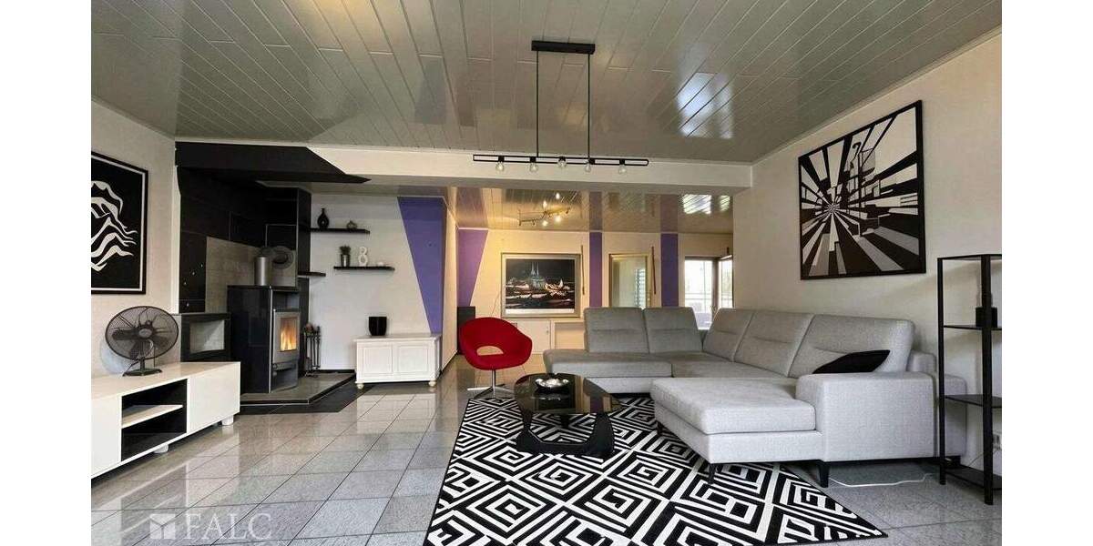 Einfamilienhaus Bonn Röttgen - 4 Zimmer, 140 m&sup2;, 450.000&euro; | Angebot:25739549