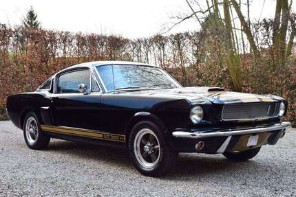 Ford Mustang 6.100 km 85.000 &euro; Bad Honnef 53604