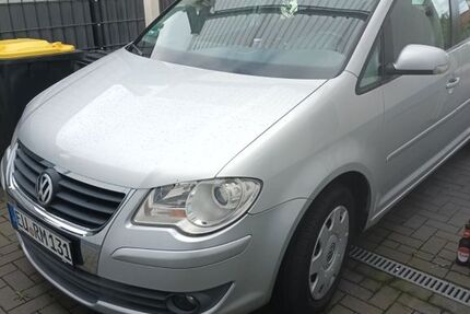 VW Touran 225.000 km 3.950 € Weilerswist 53919