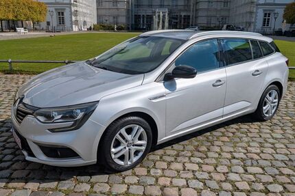 Renault Megane 38.264 km 12.800 € Bergisch Gladbach 51427