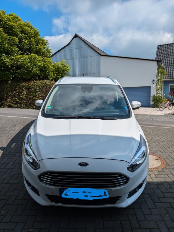 Ford S-Max 108.000 km 16.800 € Ruppichteroth 53809