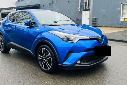 Toyota C-HR 110.000 km 16.200 &euro; Köln 50739