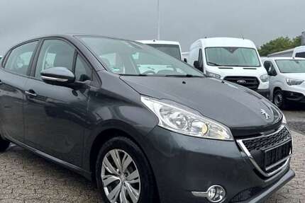 Peugeot 208 150.000 km 3.788 &euro; Rheinbach 53359