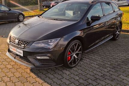 Seat Leon 160.000 km 19.449 € Köln 50939
