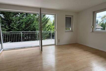 Stilvolle 3-Zi.-Wohnung mit Balkon in bester Höhenlage Bonn-Schweinheim - bezugsbereit, toller Blick 3 zimmer