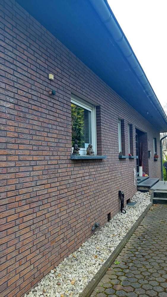 Haus zum Kaufen in Neustadt 379.000 € 248 m²