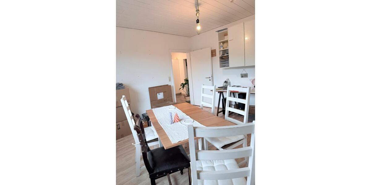 Etagenwohnung Hennef (Sieg) - 3 Zimmer, 62 m&sup2;, 820&euro; | Angebot:26550773
