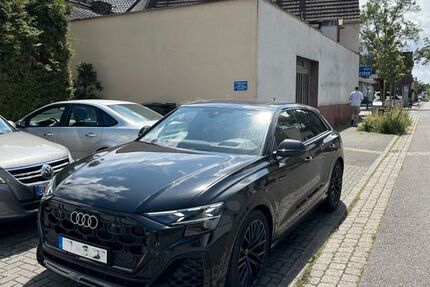 Audi Q8 17.000 km 82.500 € Hennef 53773