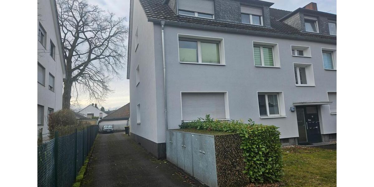 Dachgeschoßwohnung Köln Porz - 3 Zimmer, 82 m&sup2;, 244.000&euro; | Angebot:27201198