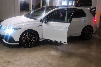 VW Golf 12.000 km 37.700 &euro; Königswinter 53639