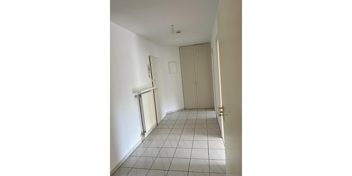 Etagenwohnung Bonn Gielgen - 2 Zimmer, 65 m&sup2;, 820&euro; | Angebot:24691730