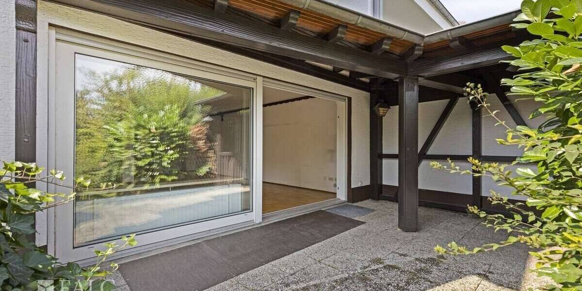 Reihenendhaus Köln Zündorf - 5 Zimmer, 168 m&sup2;, 650.000&euro; | Angebot:25743059