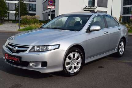 Honda Accord 144.000 km 4.999 € Köln 51107