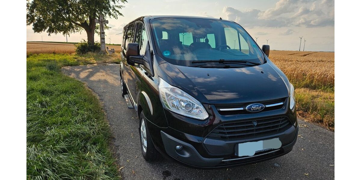 Ford Tourneo Custom 102.000 km 22.999 &euro; Erftstadt 50374