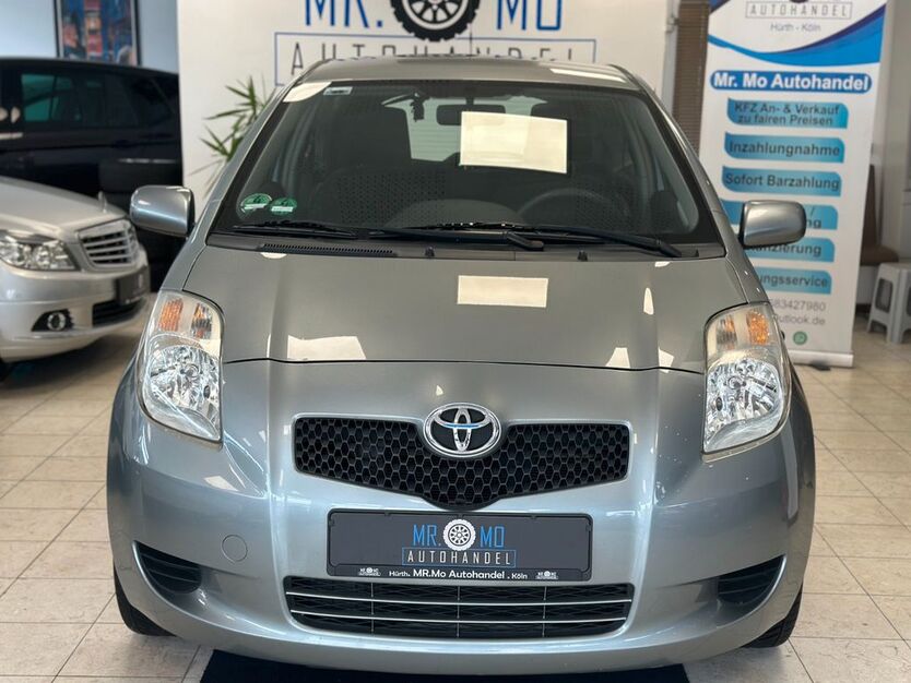 Toyota Yaris 110.000 km 2.799 € Hürth 50354