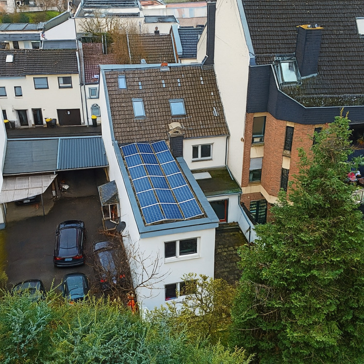 Raum für Abenteuer und Geborgenheit - Ihr neues Familiennest mit Garten