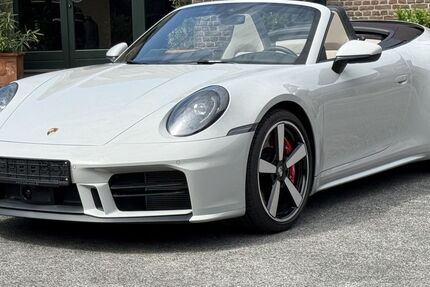 Porsche 992 8.440 km 166.790 &euro; Frechen (bei Köln) 50226