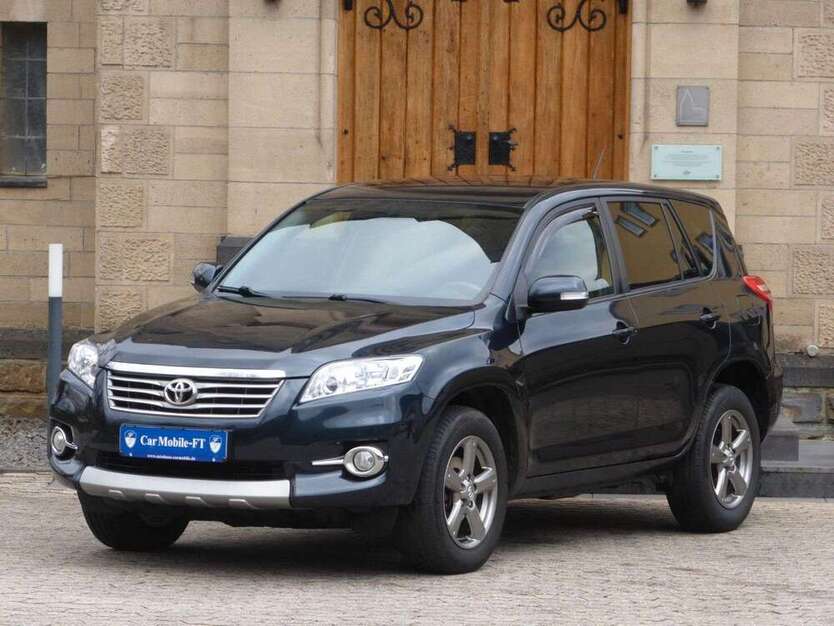 RAV 4