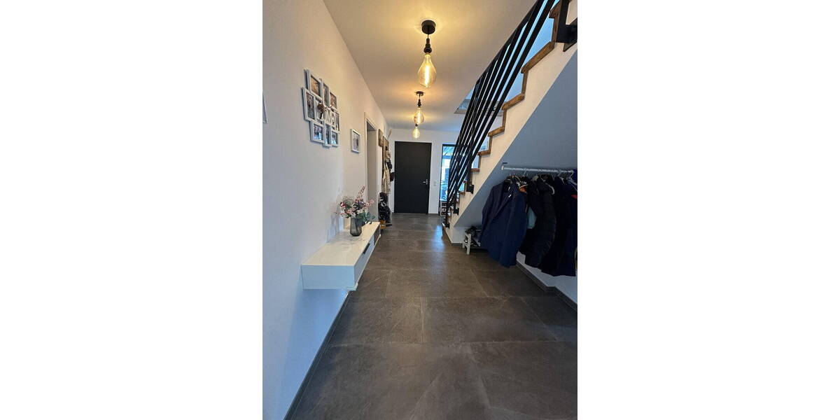 Einfamilienhaus Sankt Katharinen (Landkreis Neuwied) - 7 Zimmer, 180 m&sup2;, 2.400&euro; | Angebot:26806002