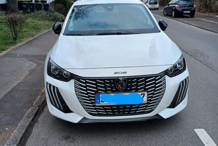 Peugeot 208 13.000 km 15.650 &euro; Siegburg 53721