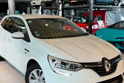 Renault Megane 130.000 km 6.450 &euro; Brühl 50321