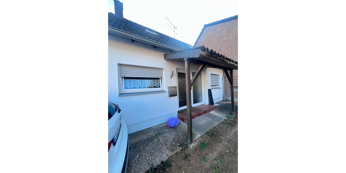 Einfamilienhaus Euskirchen - 4 Zimmer, 86 m&sup2;, 900&euro; | Angebot:24738112