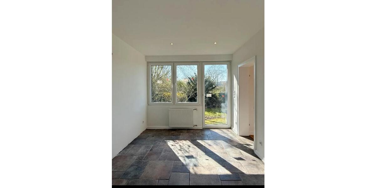 Hochparterre Bonn Lannesdorf - 2 Zimmer, 58 m&sup2;, 239.000&euro; | Angebot:25966348