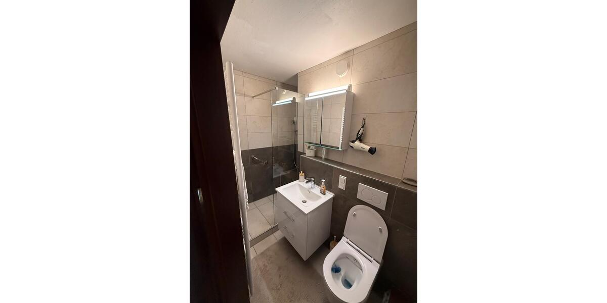 Etagenwohnung Bergisch Gladbach Alt-Frankenforst - 4 Zimmer, 106 m&sup2;, 259.000&euro; | Angebot:26516278