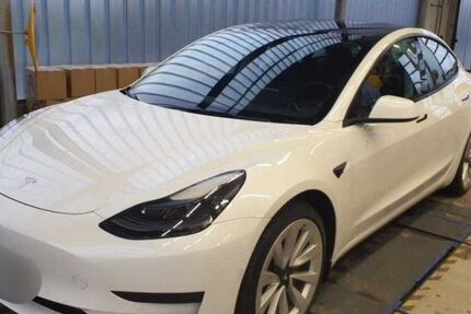 Tesla Model 3 52.165 km 25.500 &euro; Eitorf 53783