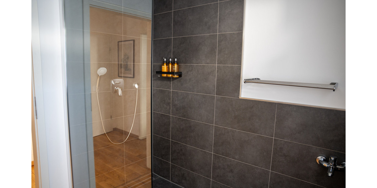 Moderne Erdgeschosswohnung mit Sauna & Garten 3 zimmer