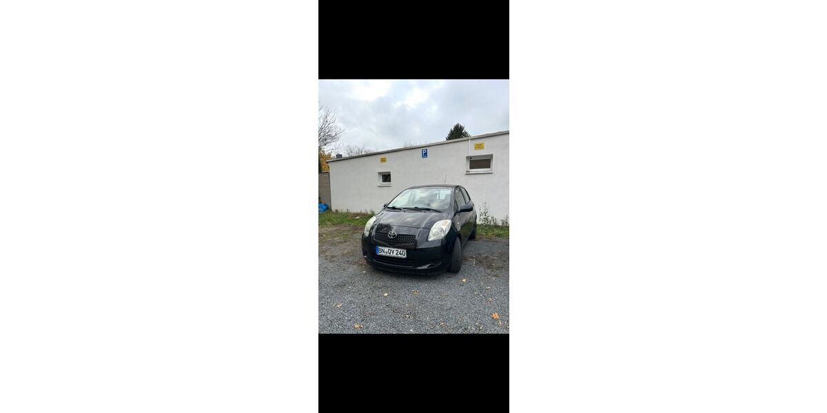 Toyota Yaris 89.000 km 4.900 &euro; Bonn 53123