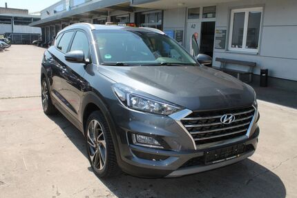 Hyundai TUCSON 53.945 km 19.750 &euro; Bonn 53227