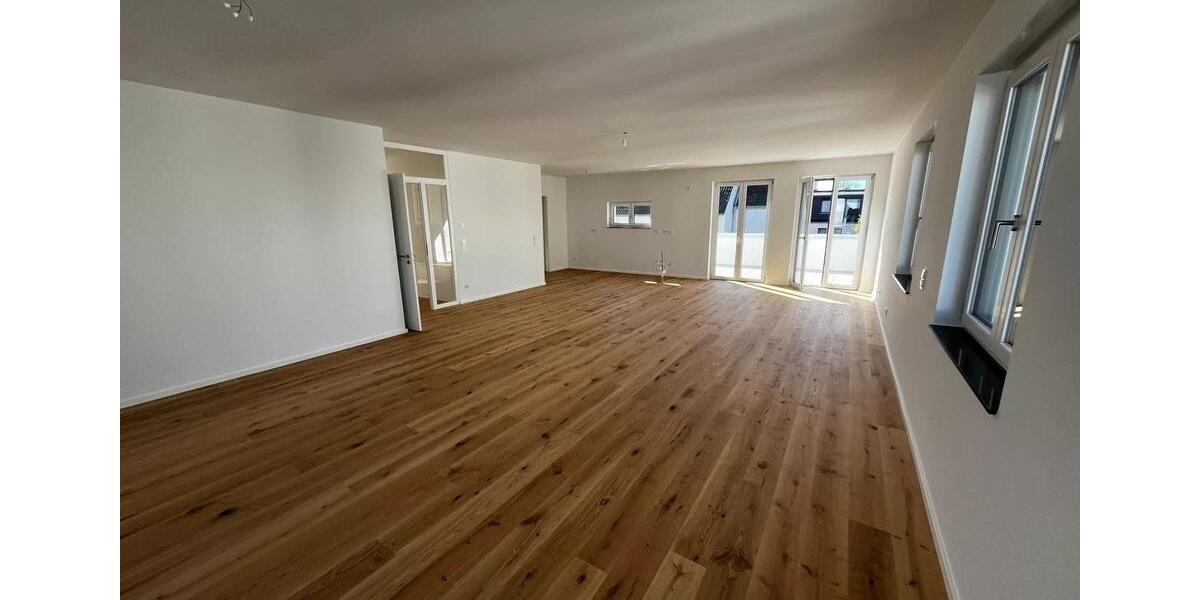 Etagenwohnung Frechen - 4 Zimmer, 175 m&sup2;, 2.975&euro; | Angebot:26073829