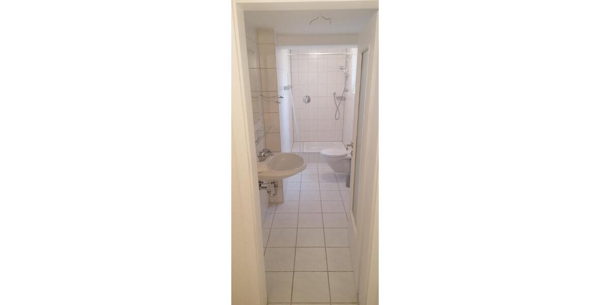 Etagenwohnung Remagen - 1 Zimmer, 37 m&sup2;, 370&euro; | Angebot:24484302