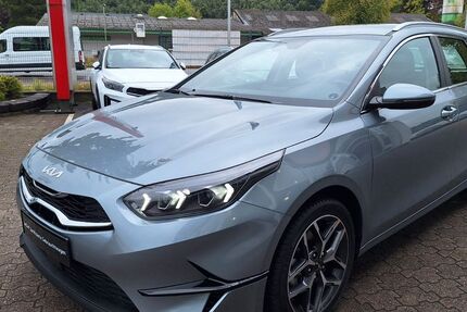 Kia ceed Sportswagon 11.800 km 25.450 € Overath 51491
