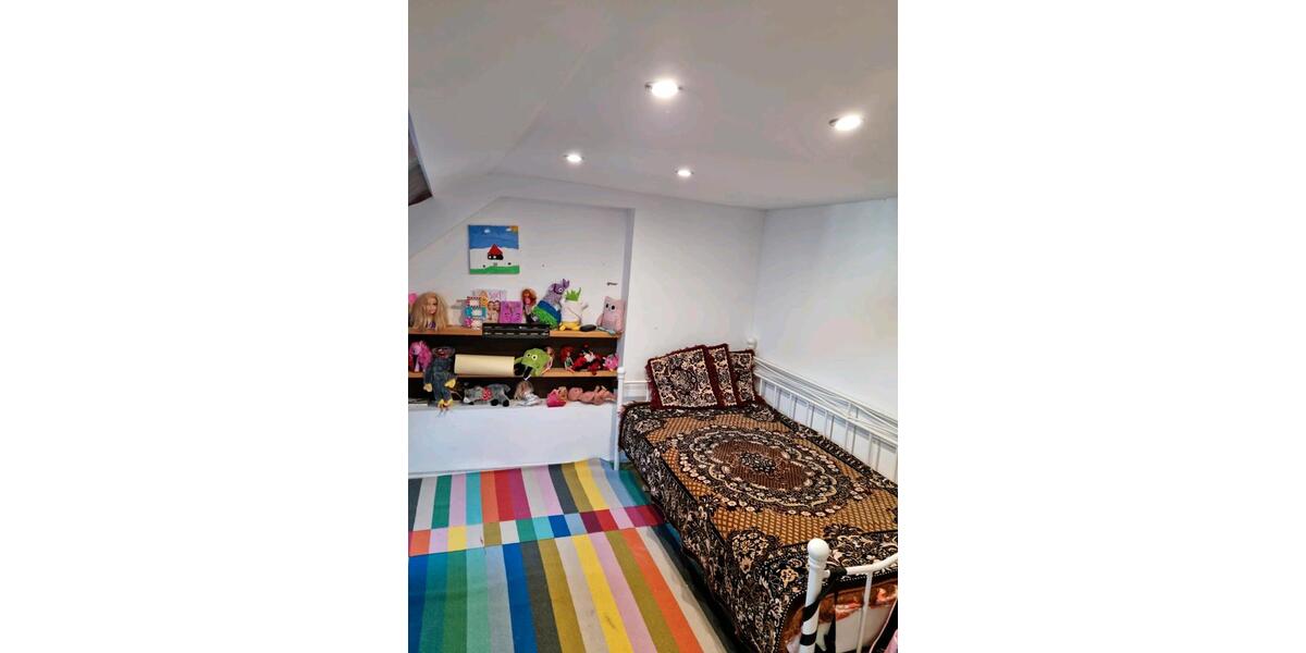 Reihenhaus Euskirchen - 7 Zimmer, 97 m&sup2;, 245.000&euro; | Angebot:26900542