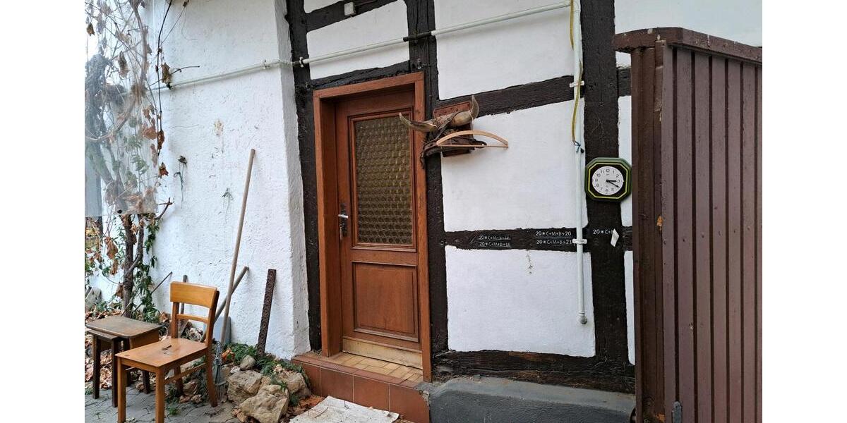 Bauernhaus, Landhaus Grafschaft - 5 Zimmer, 130 m&sup2;, 150.000&euro; | Angebot:24805179