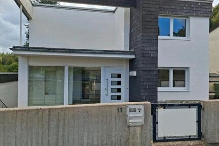 Bezugsfertiges Haus mit EinliegerWohnung