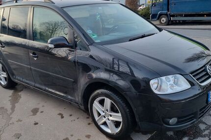 VW Touran 256.140 km 1.800 &euro; Frechen 50226