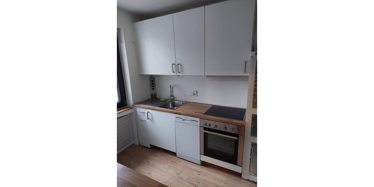 Etagenwohnung Bonn Lannesdorf - 1 Zimmer, 30 m&sup2;, 600&euro; | Angebot:25782598
