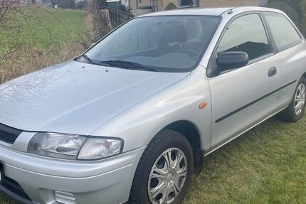 Mazda 323 31.000 km 3.700 &euro; Wachtberg 53343