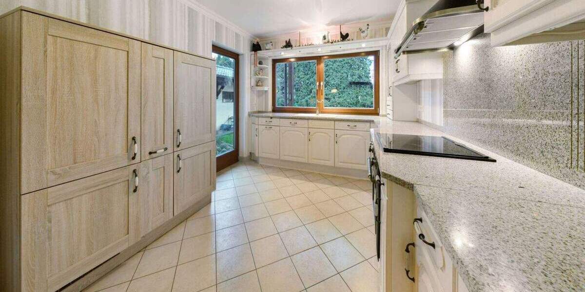 Einfamilienhaus Niederkassel Rheidt - 6 Zimmer, 252 m&sup2;, 863.000&euro; | Angebot:24763224