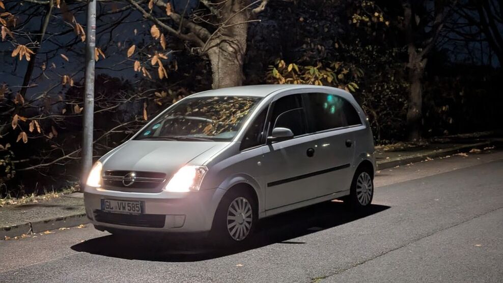 Opel Meriva 147.000 km 2.000 € Bergisch Gladbach 51429