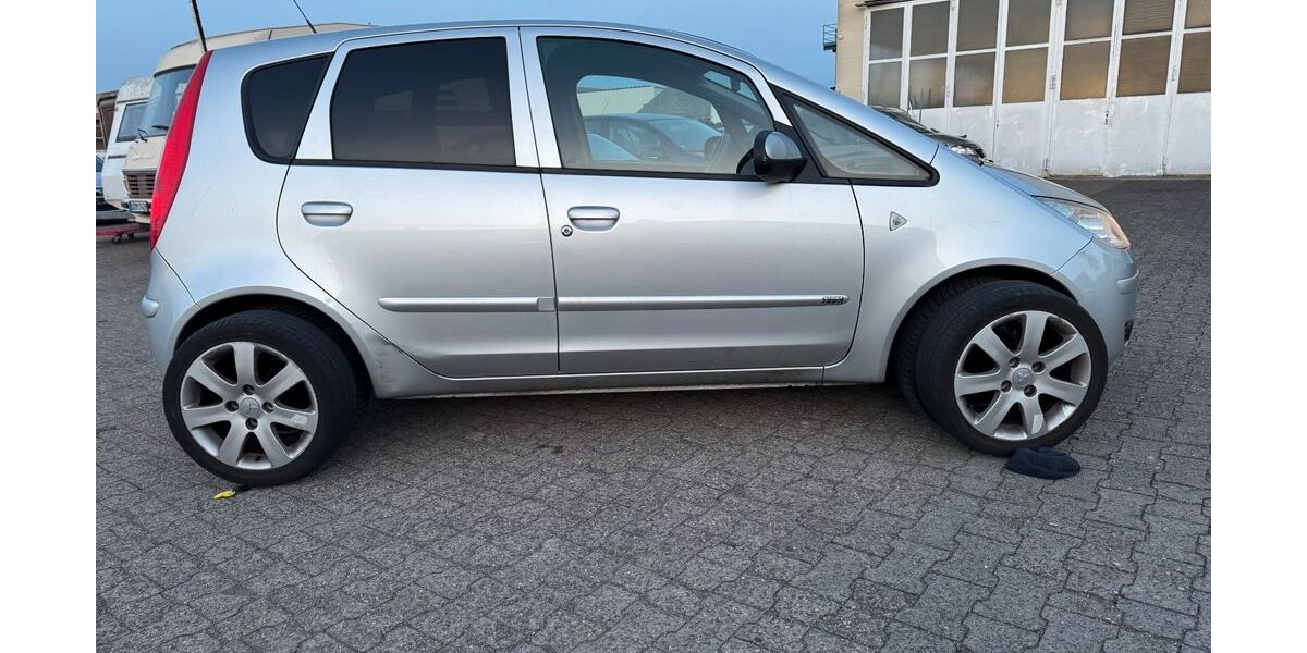 Mitsubishi Colt 336.914 km 1.499 € Bonn 53227