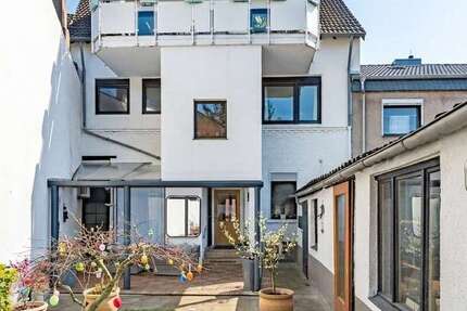 Haus Frechen - 7 Zimmer, 216 m&sup2;, 585.000&euro; | Angebot:27252551
